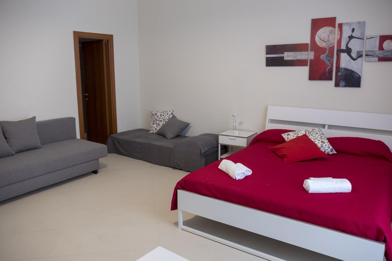 Enjoy Trani Hotell Exteriör bild